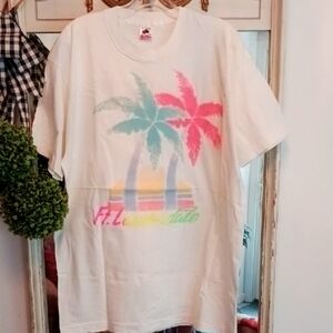 Fruit of the Loom Womens  Tropical Palm Ft. Lauderdale T-Shirt - White XL